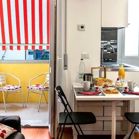 Ferienwohnung Bright House In Mailand Exterior foto